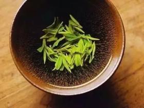 大智者必谦和,大善者必宽容!