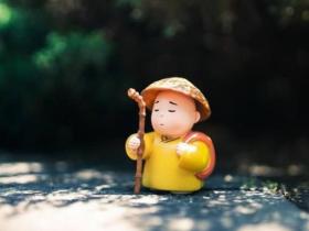 有了渡人的心思,才会有自渡的觉悟