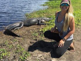 这位24岁的大妹子,最喜欢的日常活动居然是抓鳄鱼