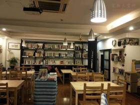 日记:为什么开书店《慢书房》?听听创始人怎么说