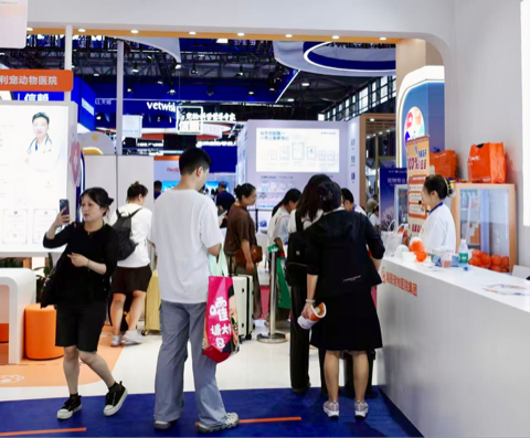 瑞辰宠物医院集团2026亚宠展 以”毛孩子健康局”再次定义宠物友好医疗体验